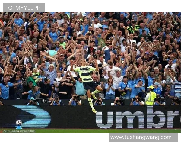 曼城遭欧足联重罚三千万并禁赛一年引发广泛关注